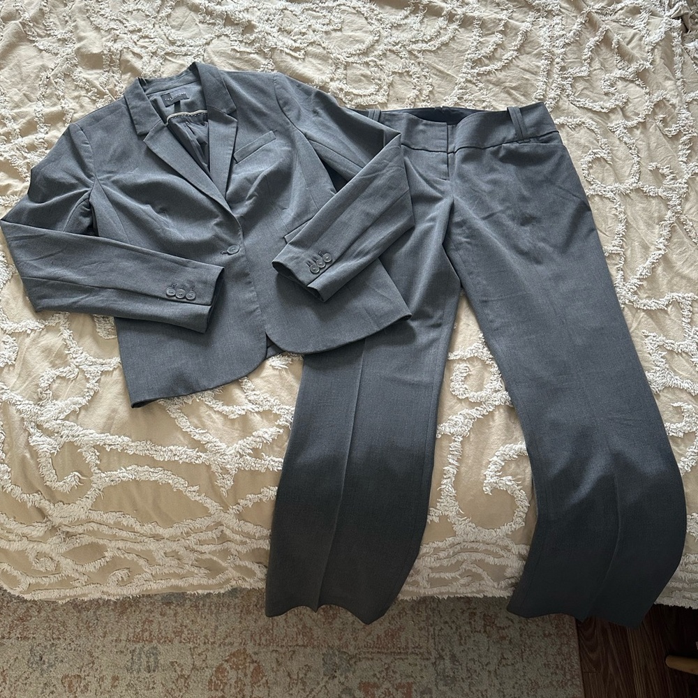 The Limited Gray Women's Suit Set